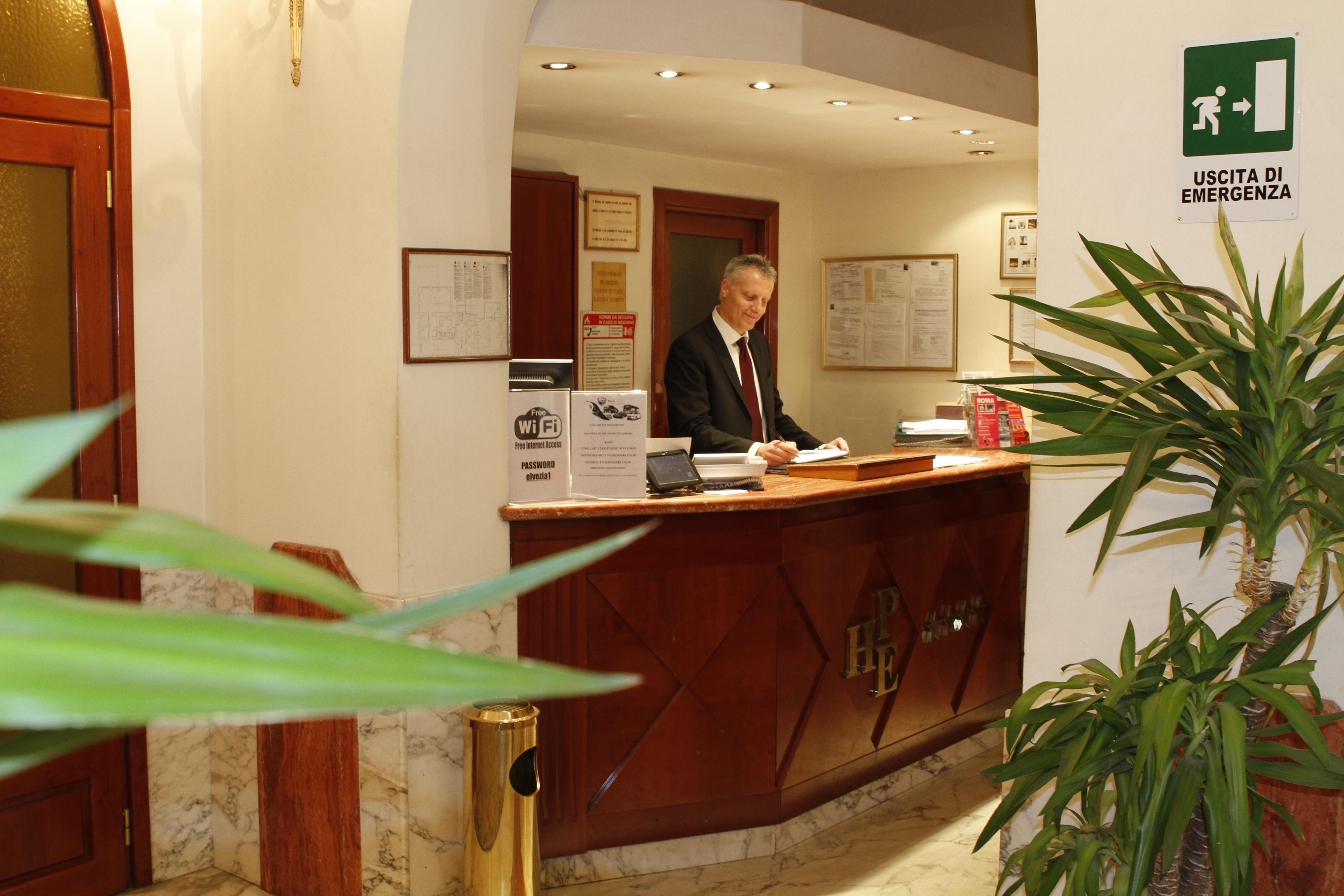 Pace Helvezia Hotel Roma