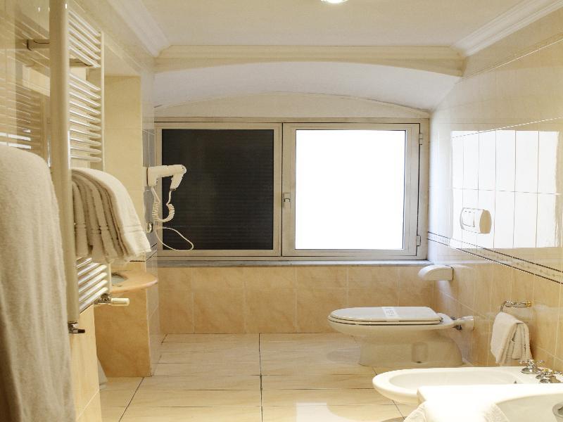 Pace Helvezia Hotel Roma